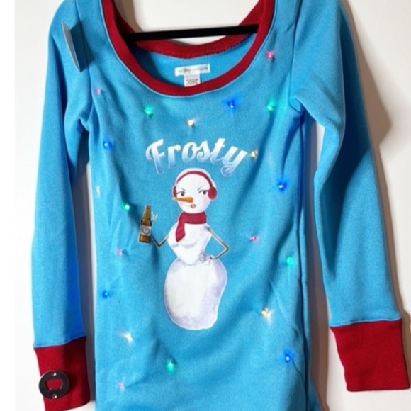Brand new Christmas Sweater-lights up,bottle opener, koosie on sleeves - Picture 8 of 9